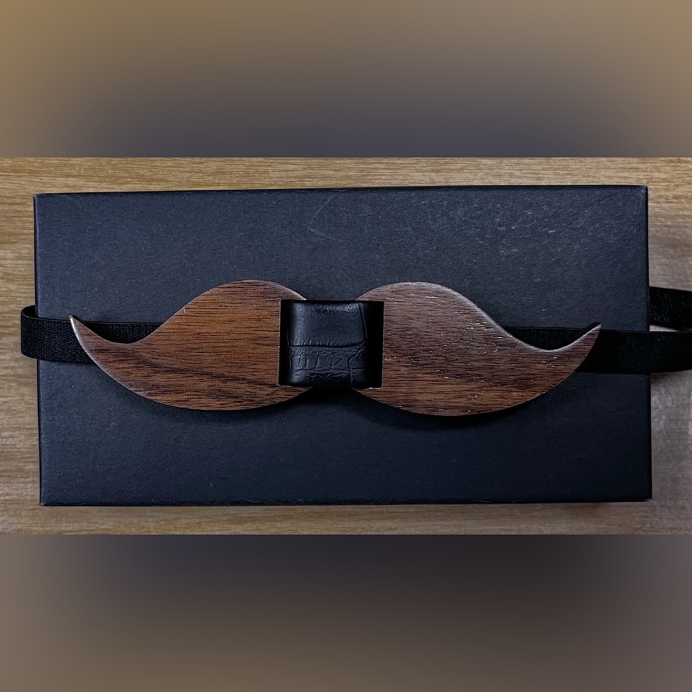 Elegant Wooden Mustache Bow Tie with Black Leather Accent
